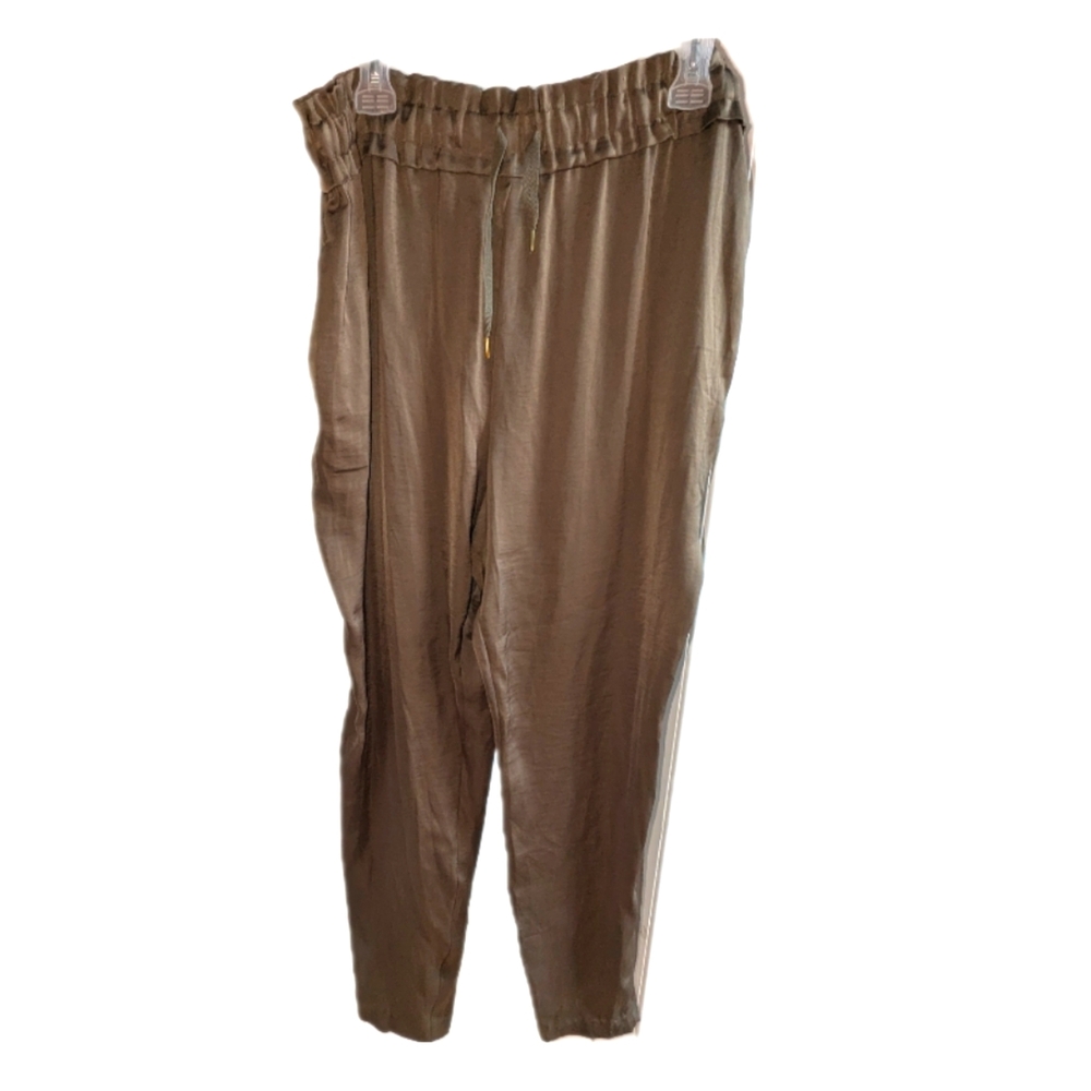 Silky-Feel Evening Pants - Olive Green